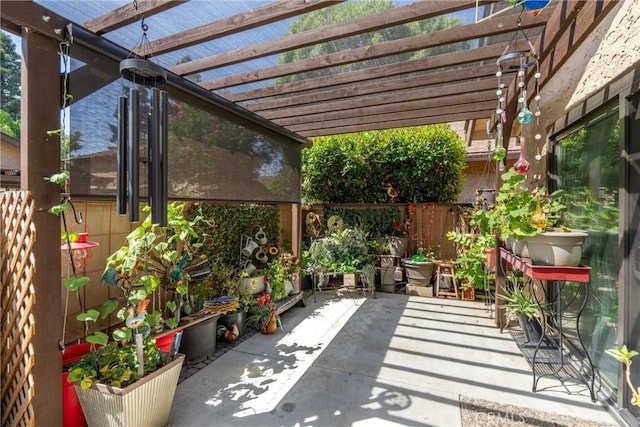 520 Wilshire Ct, Chico, CA 95973 - view of patio / terrace with a pergola