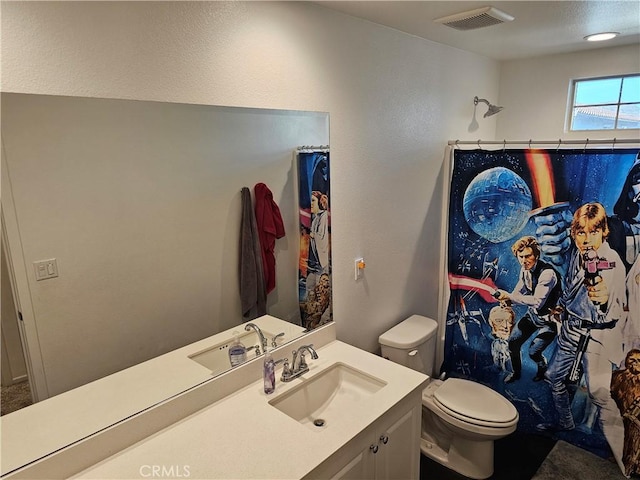 29604 Kyles Cir, Winchester, CA 92596 - full bath with vanity and a shower with shower curtain