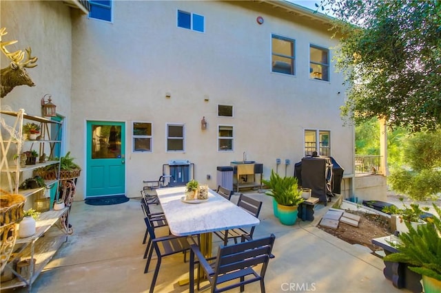 2424 Gird Rd, Fallbrook, CA 92028 - view of patio with outdoor dining space