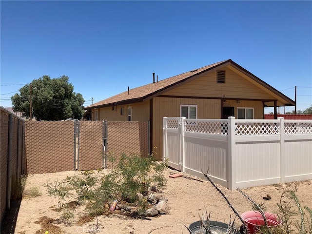 35590 Santa Fe St, Daggett, CA 92327 - view of side of property