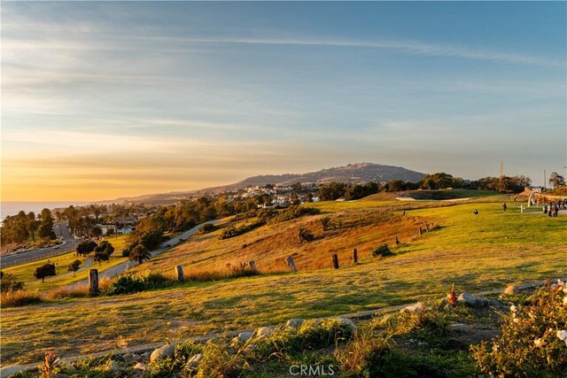 1323 Silvius Ave, San Pedro, CA 90731 - view of mountain background