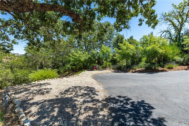 14220 El Monte Rd, Atascadero, CA 93422 - view of street