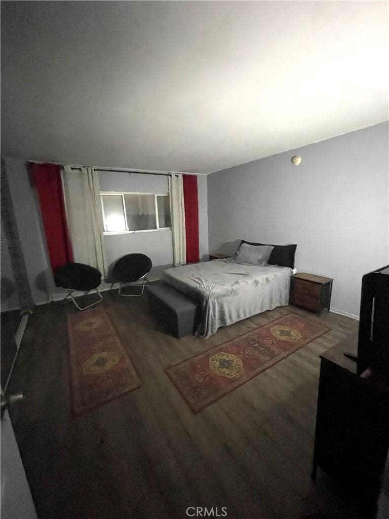 1629 Franklin St Unit 4, Santa Monica, CA 90404 - bedroom featuring wood finished floors