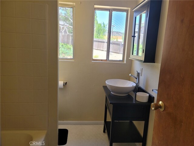 1004 Coldwater Dr, Frazier Park, CA 93225 - bathroom featuring plenty of natural light, vanity, and shower / bathtub combination