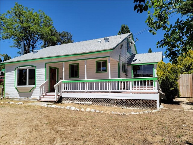 1004 Coldwater Dr, Frazier Park, CA 93225 - view of front of property featuring covered porch