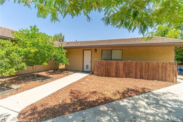 712 Buckingham Dr, Redlands, CA 92374 - ranch-style house with stucco siding