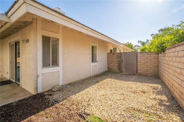 11971 Redwood Dr, Fontana, CA 92337 - photo 30