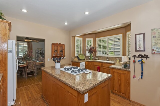 375 Meadow Cir N, Big Bear Lake, CA 92315 - photo 16