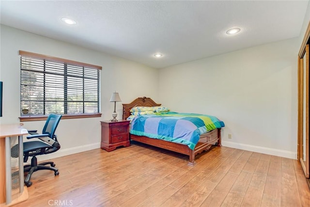 1013 Idaho Ct, Claremont, CA 91711 - bedroom featuring light wood-style flooring, a desk, and recessed lighting