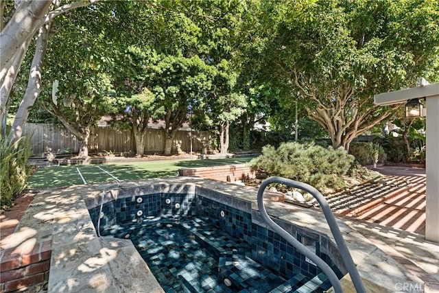 2610 Via Pacheco, Palos Verdes Estates, CA 90274 - view of pool with an in-ground hot tub