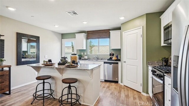 31258 Shining Willow Dr, Winchester, CA 92596 - photo 5