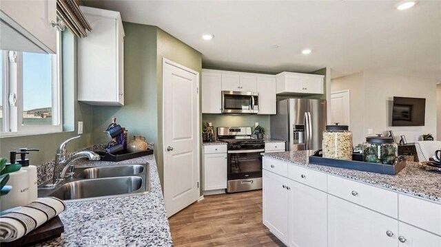 31258 Shining Willow Dr, Winchester, CA 92596 - photo 7