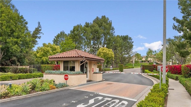 532 Riviera Ct, Fullerton, CA 92835 - view of community