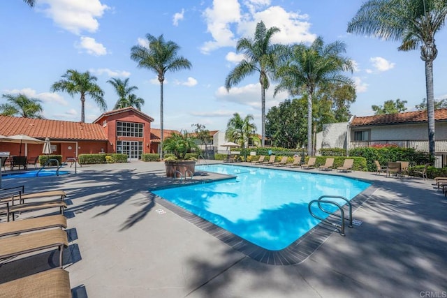 13323 Rancho Penasquitos Blvd Unit D206, San Diego, CA 92129 - community pool with a patio
