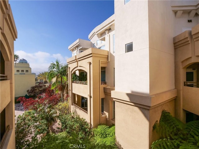 1281 Cabrillo Ave Unit 303, Torrance, CA 90501 - view of home's exterior featuring stucco siding and a balcony