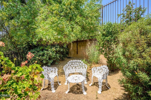5036 Echo St Unit 37, Los Angeles, CA 90042 - view of yard