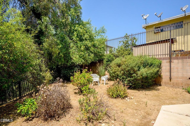 5036 Echo St Unit 37, Los Angeles, CA 90042 - view of yard