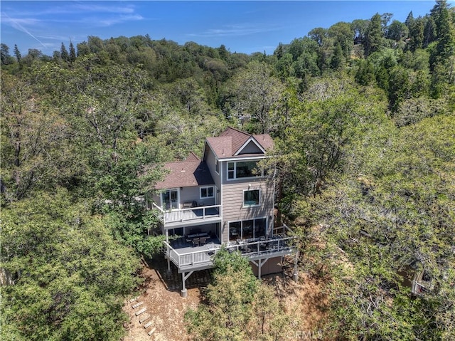 394 Emerald Dr, Lake Arrowhead, CA 92352 - view of subject property featuring a forest