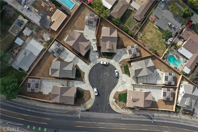 5215 Peony Ct, Riverside, CA 92506 - aerial view of property's location with property parcel outlined and a pool area