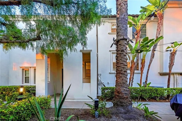 1749 Grand Ave Unit 4, Long Beach, CA 90804 - view of front of home featuring stucco siding