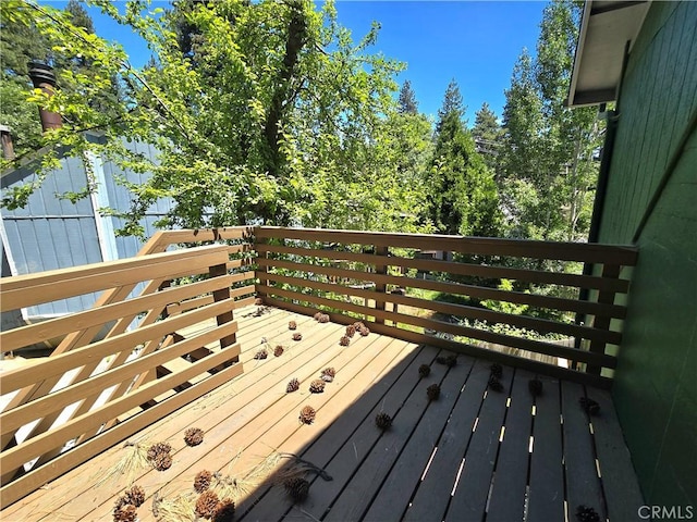2445 Spring Dr, Running Springs, CA 92382 - view of wooden terrace
