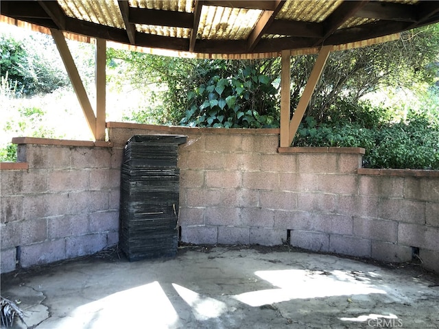 662 Kempton Ave, Monterey Park, CA 91755 - view of patio / terrace