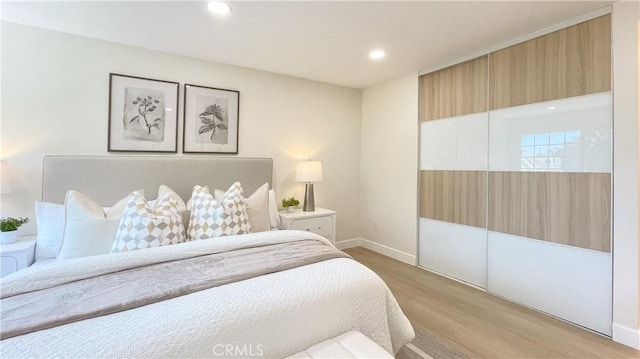 4 Skipper, Irvine, CA 92604 - bedroom featuring light wood-style floors and recessed lighting