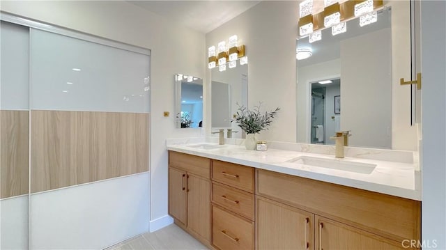 4 Skipper, Irvine, CA 92604 - bathroom featuring double vanity