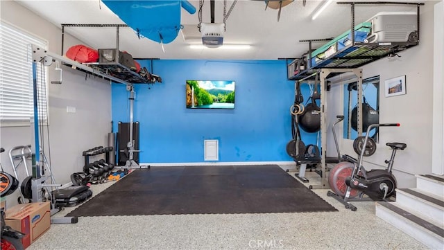 5202 E Conant St, Long Beach, CA 90808 - exercise area with a garage