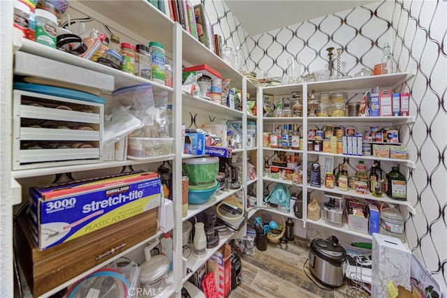 35115 Mahogany Glen Dr, Winchester, CA 92596 - view of pantry