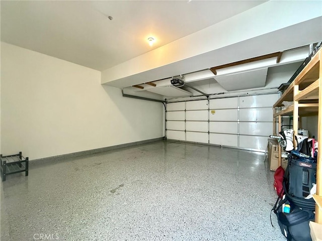 13390 Savanna, Tustin, CA 92782 - garage with baseboards