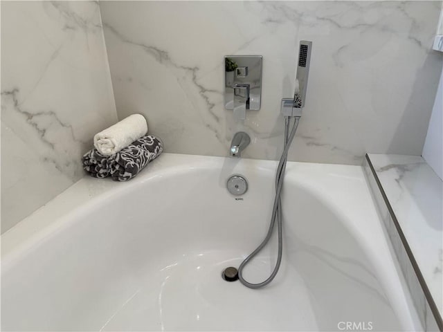 13390 Savanna, Tustin, CA 92782 - bathroom view
