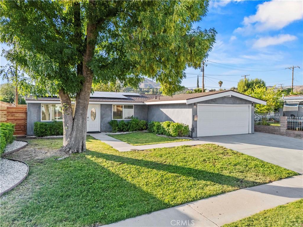 27847 Walnut Springs Ave, Canyon Country, CA 91351 - photo 1