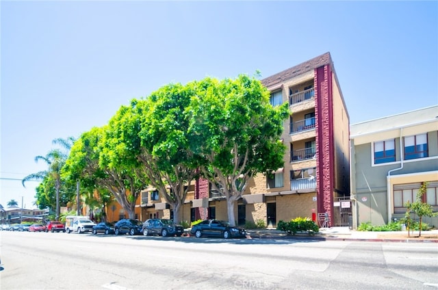 225 W 6th St Unit 206, Long Beach, CA 90802 - photo 1