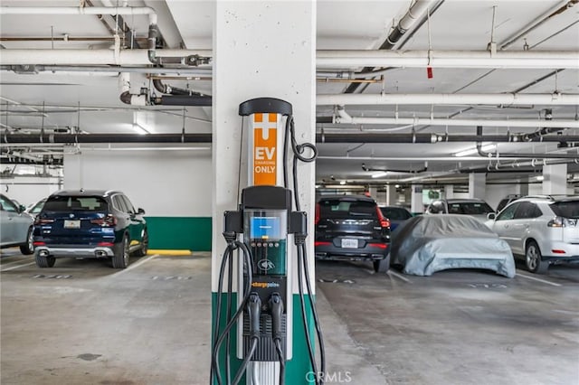 1131 Alta Loma Rd Unit 207, West Hollywood, CA 90069 - view of parking garage