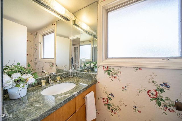 3121 Kingridge Way, Glendale, CA 91206 - bathroom with vanity