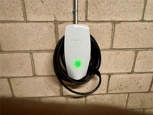 28004 Western Ave S Unit 121, San Pedro, CA 90732 - detailed view of electric vehicle charger