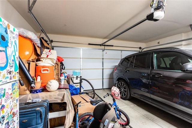 28420 Abbey Ln, Menifee, CA 92585 - garage with a garage door opener