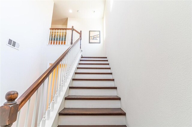 3867 Taconite Rd, San Bernardino, CA 92407 - view of stairway