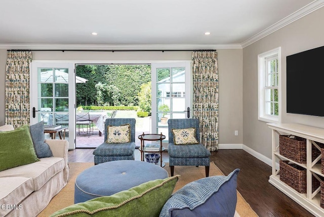 232 Glen Summer Rd, Pasadena, CA 91105 - living area with ornamental molding, healthy amount of natural light, wood finished floors, and recessed lighting