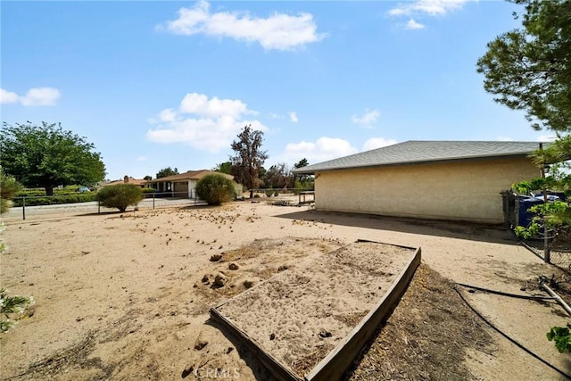 18969 Shoshonee Rd, Apple Valley, CA 92307 - view of yard