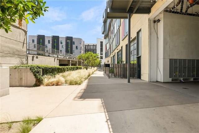 200 N San Fernando Rd Unit 202, Los Angeles, CA 90031 - view of property's community featuring mail area