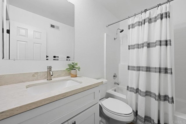 1642 Marbella Dr, Vista, CA 92081 - bathroom with shower / bath combo with shower curtain and vanity
