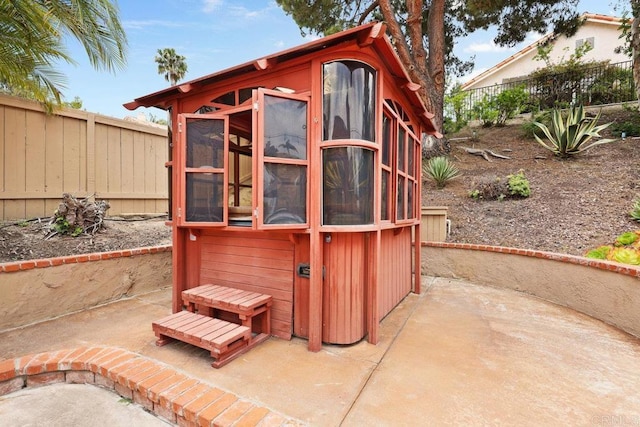 1642 Marbella Dr, Vista, CA 92081 - view of outbuilding with a fenced backyard