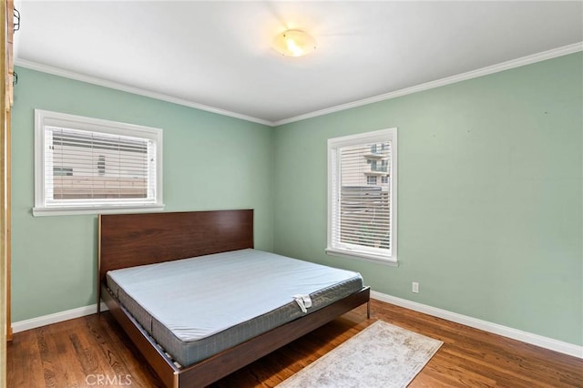 4514 Cedros Ave, Sherman Oaks, CA 91403 - bedroom with crown molding and wood finished floors