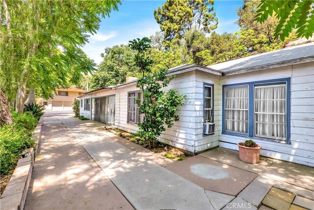 4905 Palo Dr, Tarzana, CA 91356 - photo 12