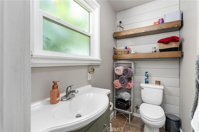 402 E St, Orland, CA 95963 - bathroom featuring vanity and tile patterned flooring