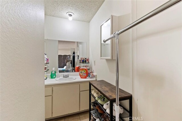 3300 W Orange Ave, Anaheim, CA 92804 - photo 28