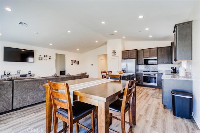 11856 Calenda Ct, Victorville, CA 92392 - photo 15