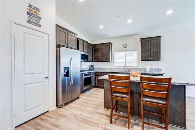 11856 Calenda Ct, Victorville, CA 92392 - photo 12